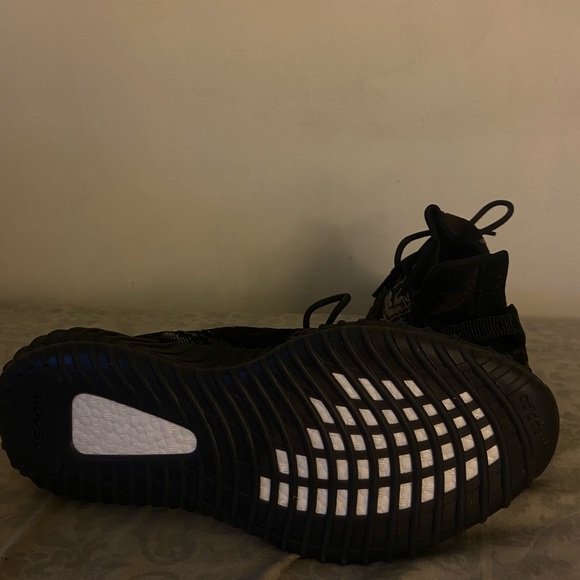 adidas Yeezy Boost 350 V2 MX Rock - Picture 4 of 6